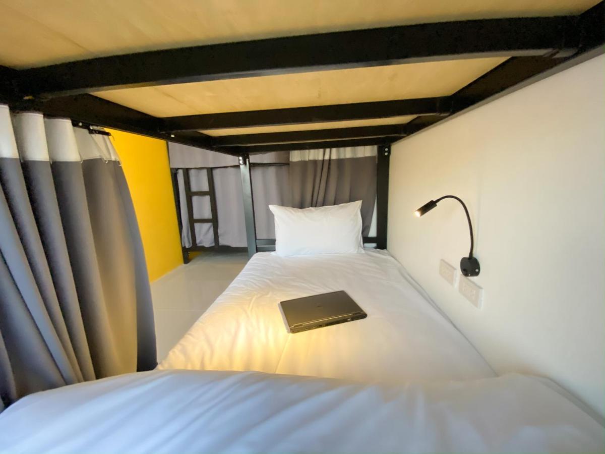 Fishtail Hostel Phuket Karon 외부 사진