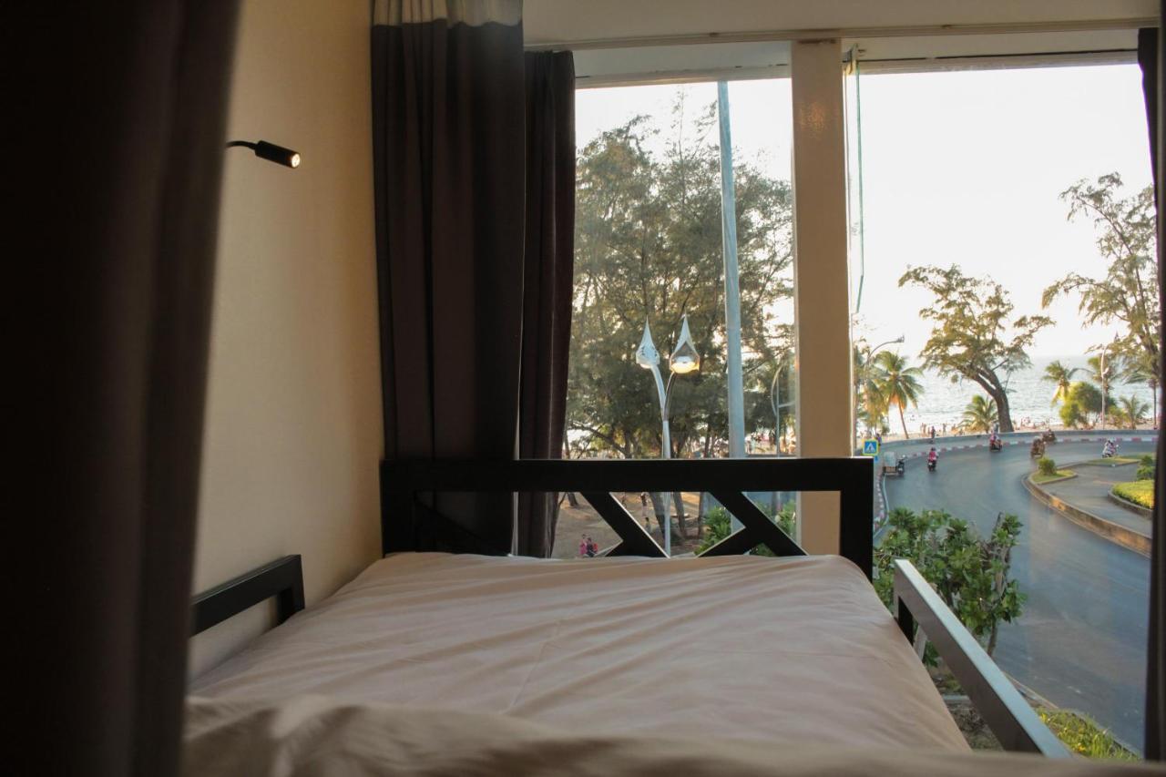 Fishtail Hostel Phuket Karon 외부 사진