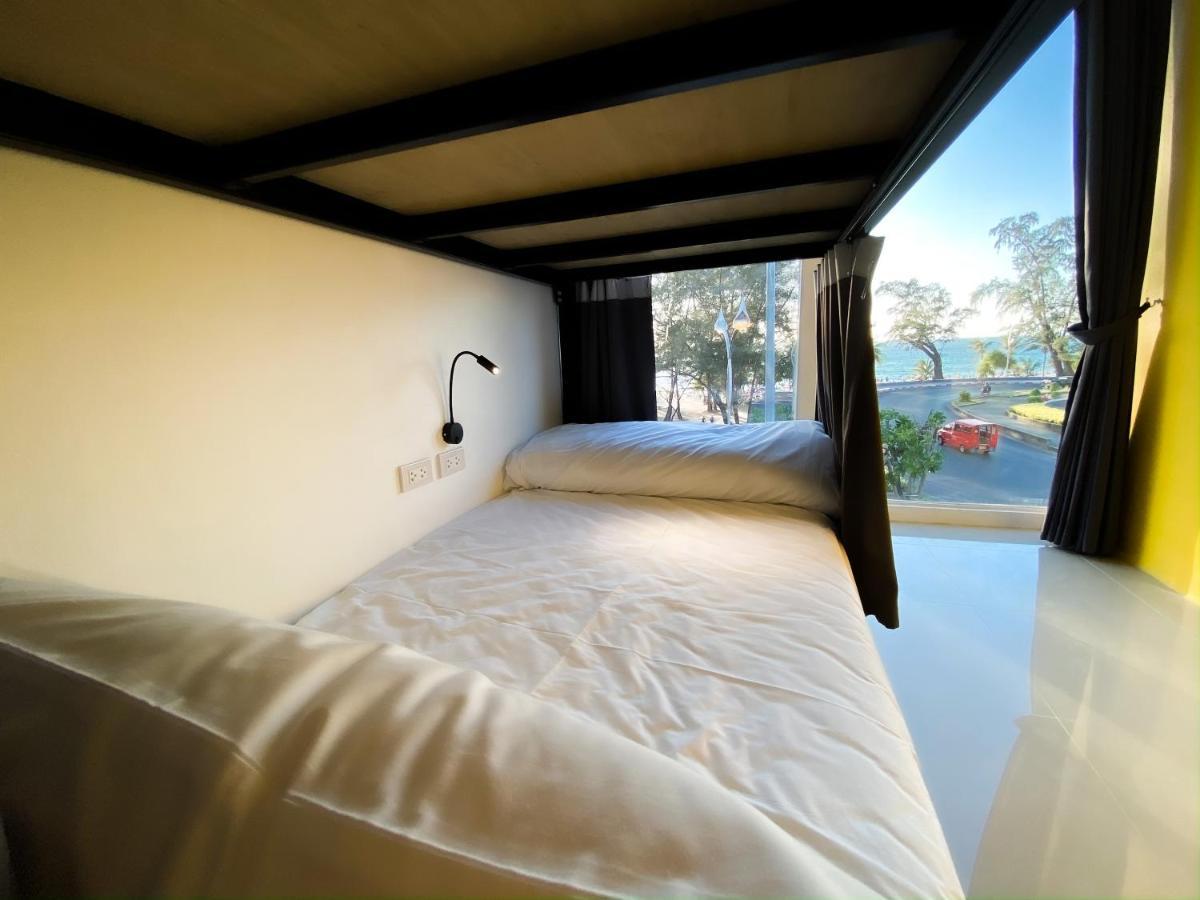Fishtail Hostel Phuket Karon 외부 사진